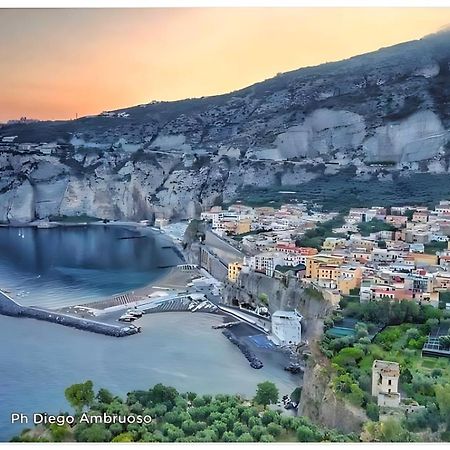 Casa Vacanza "Nonna Matilde" A Meta Di Sorrento, 600Mt Dal Mare, Casa Per 4 ภายนอก รูปภาพ